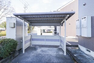 新栃木駅 バス18分  くぬぎ山入り口下車：停歩10分 2階の物件外観写真